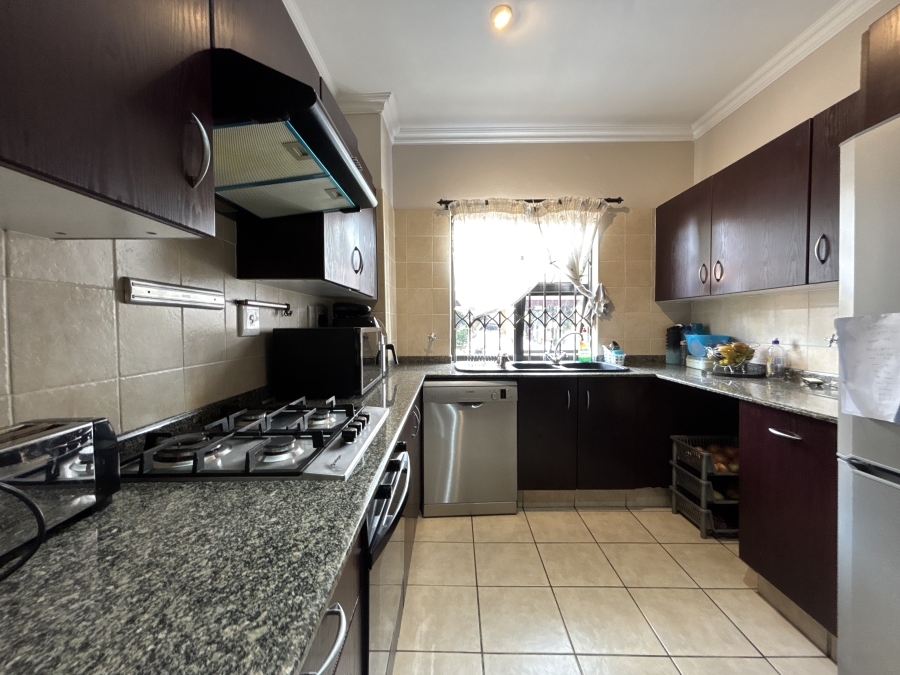 3 Bedroom Property for Sale in Ravenswood Gauteng