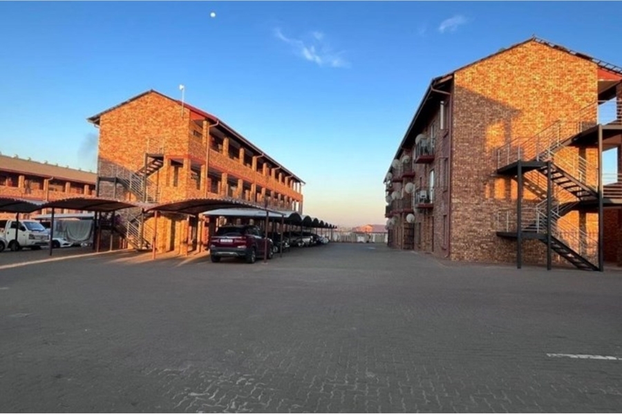 To Let 2 Bedroom Property for Rent in Lotus Gardens Gauteng