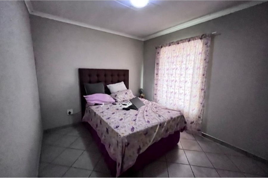 To Let 2 Bedroom Property for Rent in Lotus Gardens Gauteng