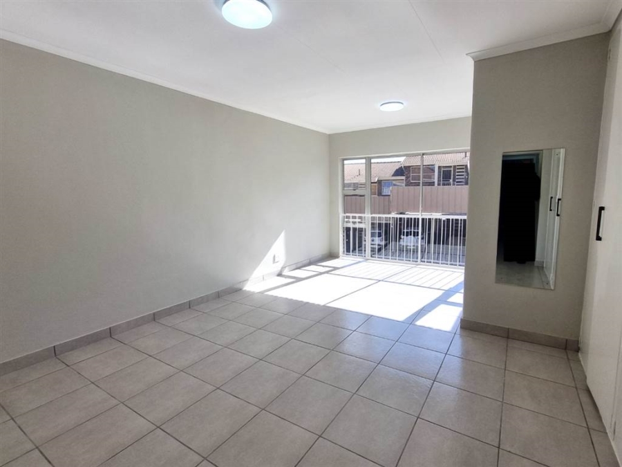 2 Bedroom Property for Sale in Brackendowns Gauteng