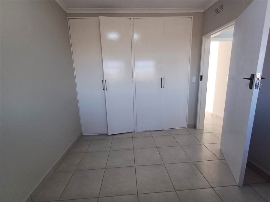 2 Bedroom Property for Sale in Brackendowns Gauteng