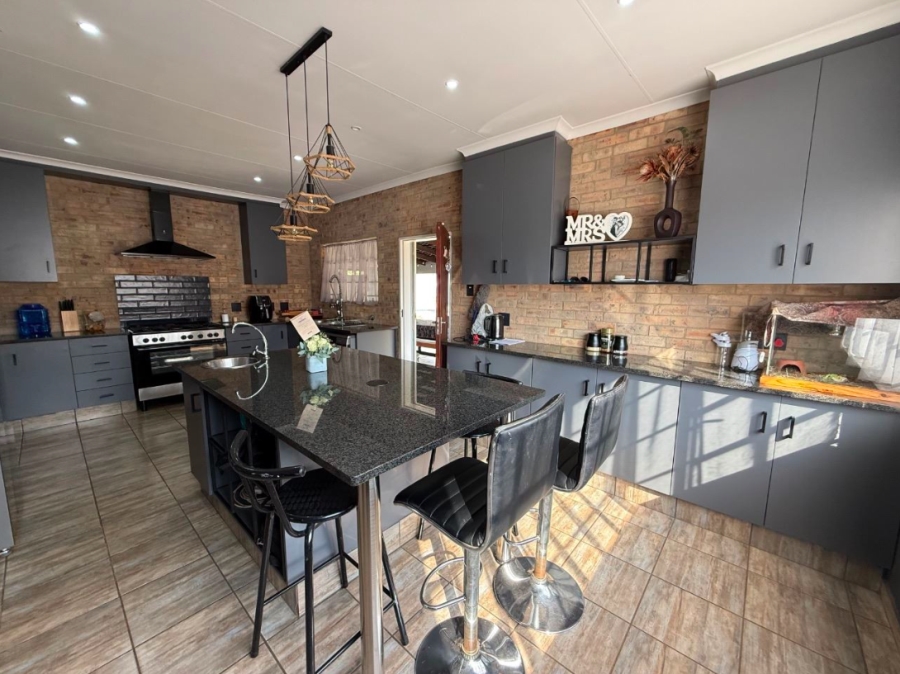 3 Bedroom Property for Sale in Parkrand Gauteng