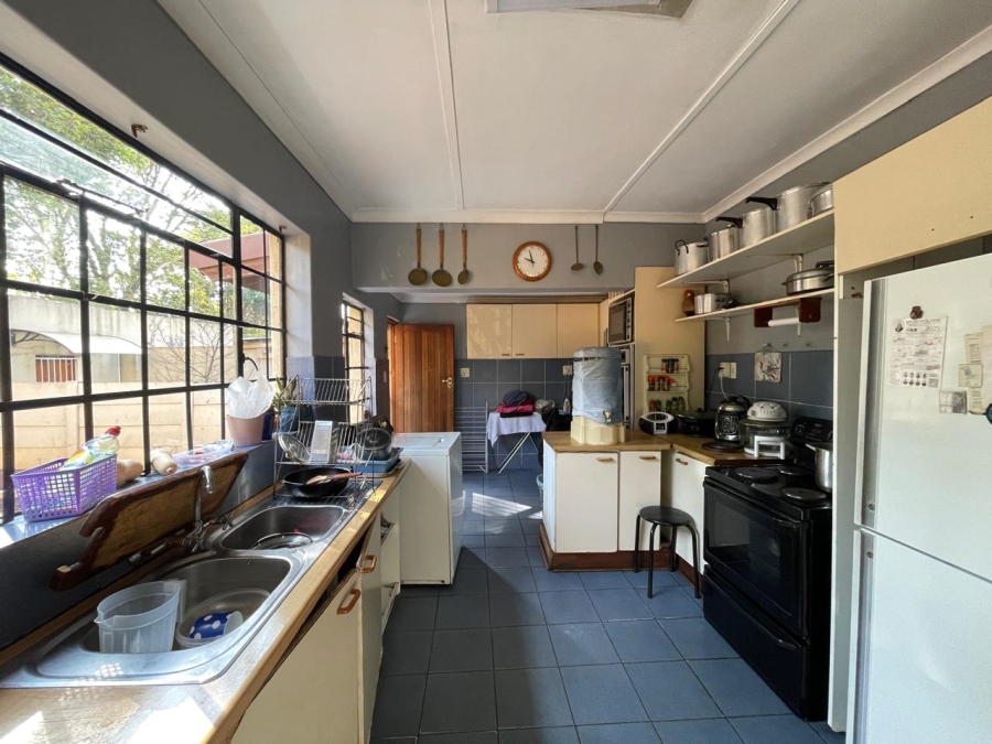 8 Bedroom Property for Sale in Colbyn Gauteng