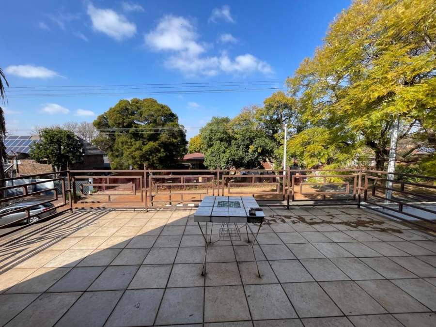 8 Bedroom Property for Sale in Colbyn Gauteng