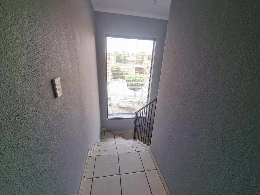 2 Bedroom Property for Sale in Florentia Gauteng