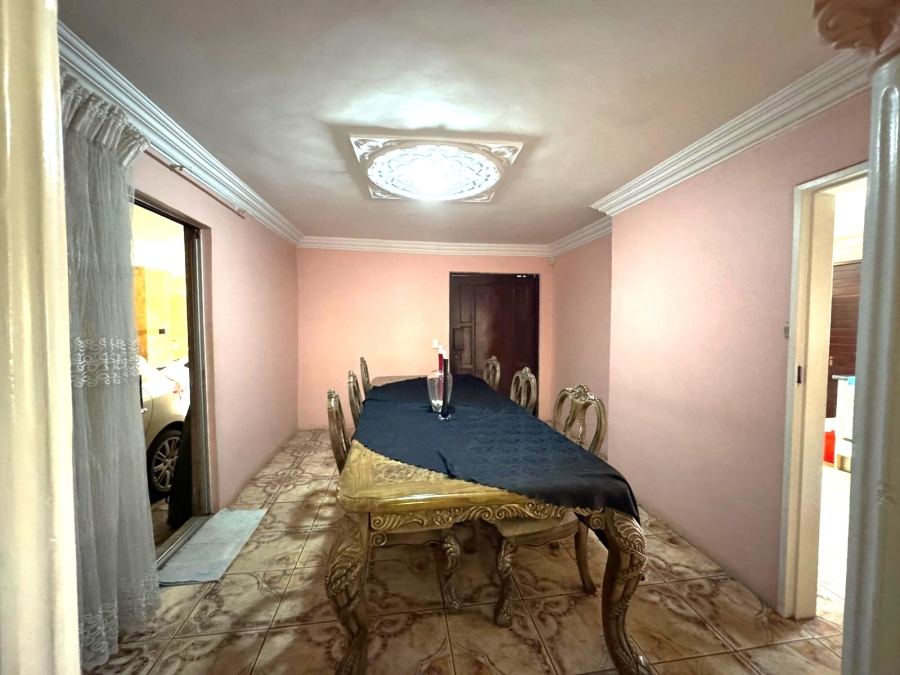4 Bedroom Property for Sale in Mamelodi East Gauteng