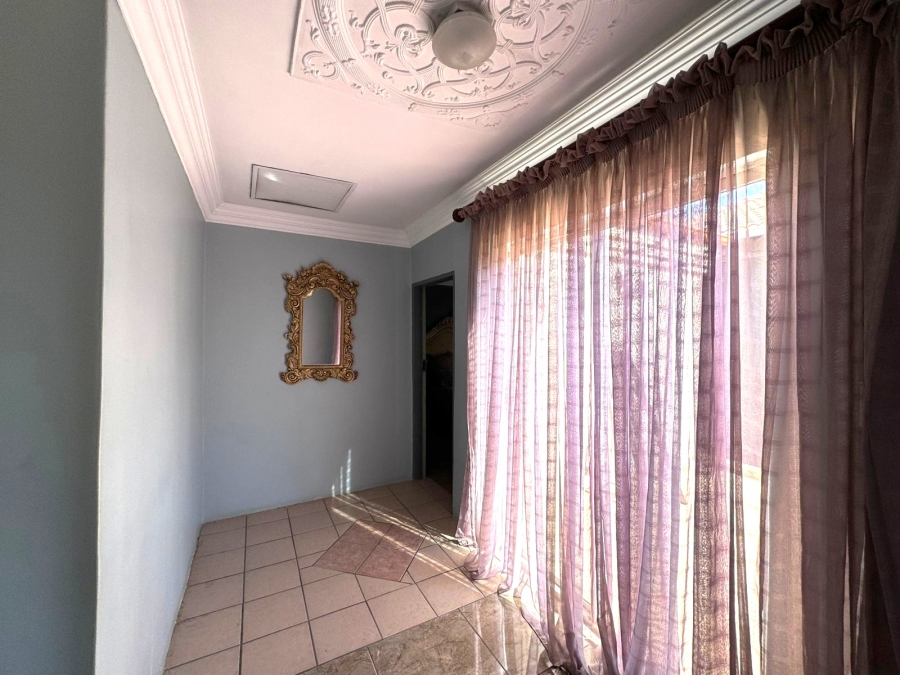 4 Bedroom Property for Sale in Mamelodi East Gauteng