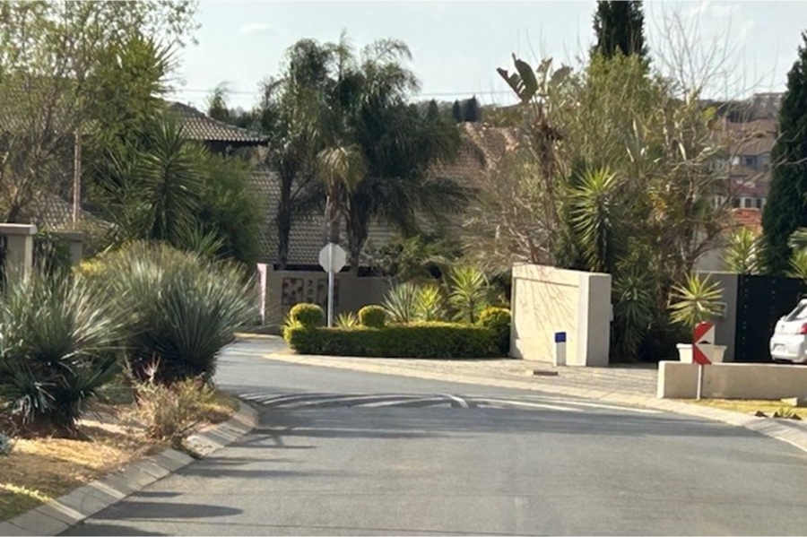 5 Bedroom Property for Sale in Savannah Hills Estate Gauteng