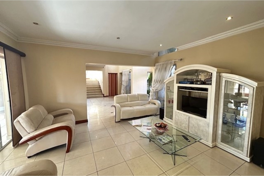 5 Bedroom Property for Sale in Savannah Hills Estate Gauteng