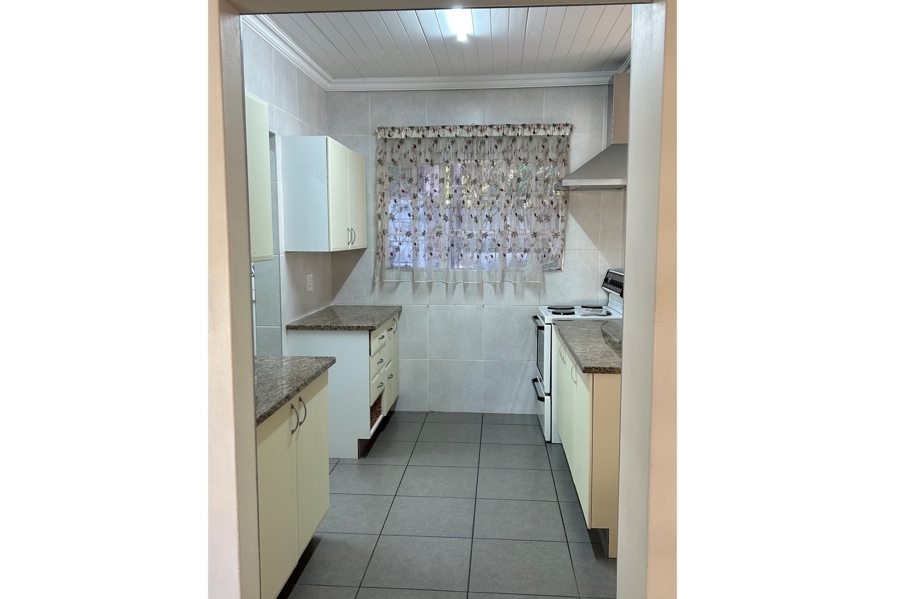 To Let 1 Bedroom Property for Rent in Atholhurst Gauteng