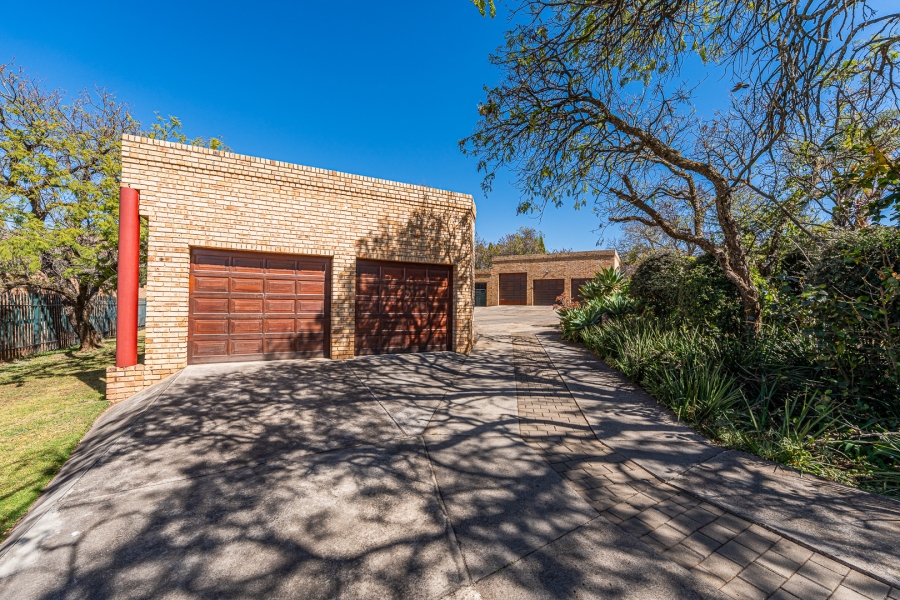 4 Bedroom Property for Sale in Poortview Gauteng