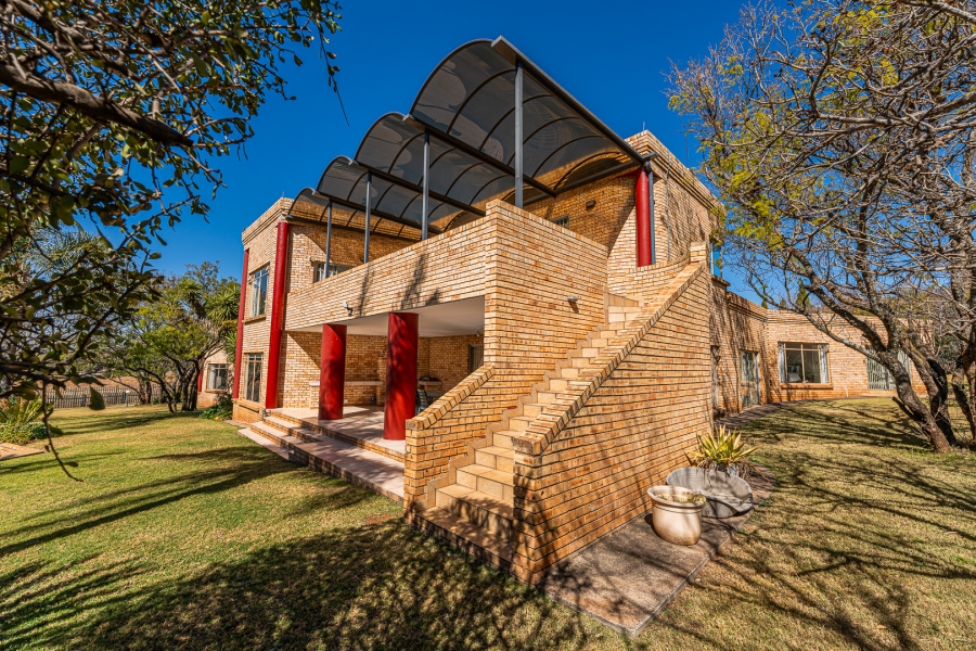 4 Bedroom Property for Sale in Poortview Gauteng