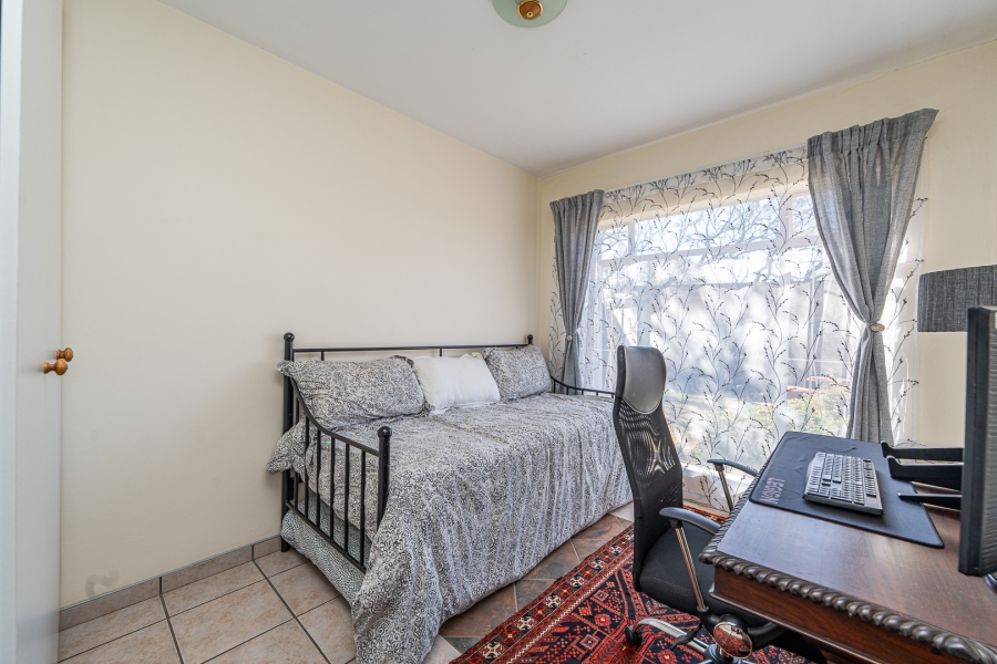4 Bedroom Property for Sale in Poortview Gauteng