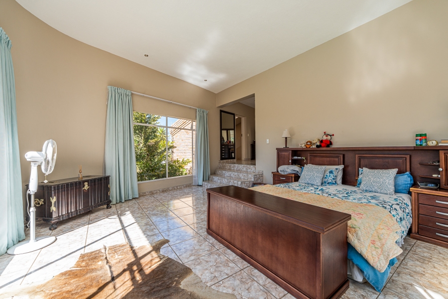 4 Bedroom Property for Sale in Poortview Gauteng