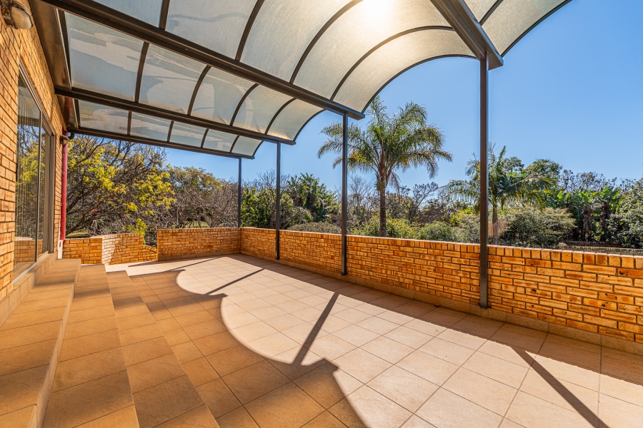 4 Bedroom Property for Sale in Poortview Gauteng