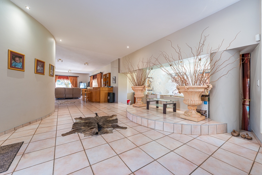 4 Bedroom Property for Sale in Poortview Gauteng