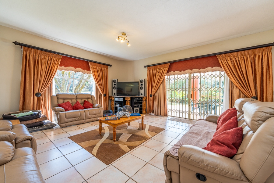 4 Bedroom Property for Sale in Poortview Gauteng