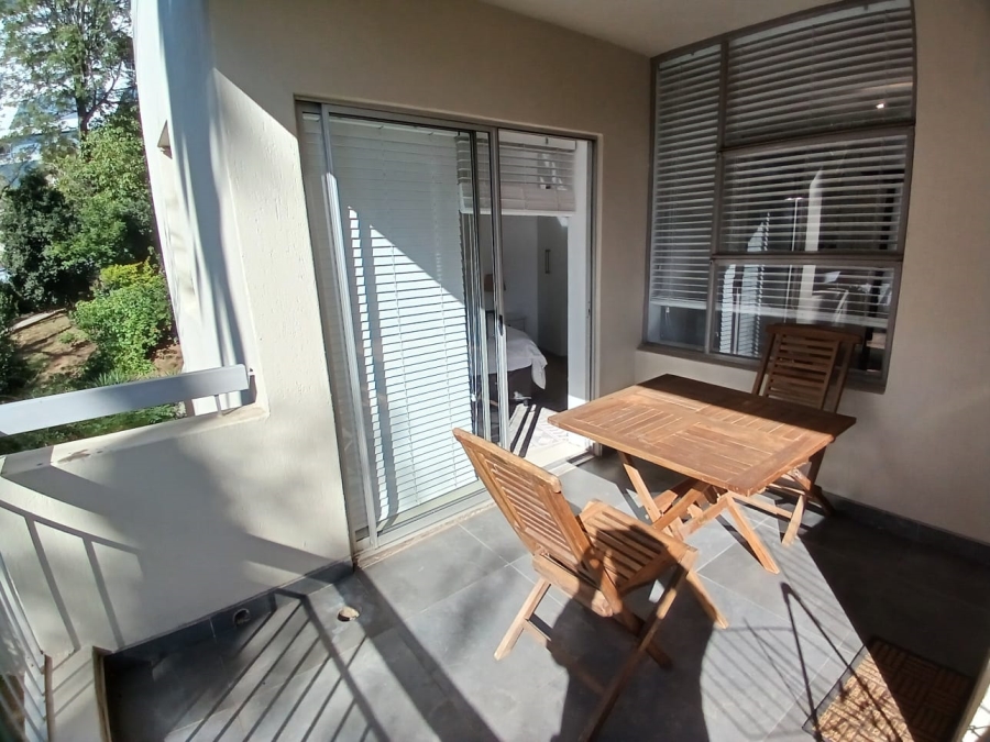 2 Bedroom Property for Sale in Sandhurst Gauteng