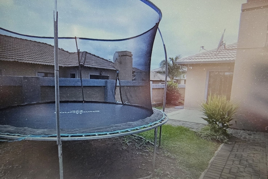 3 Bedroom Property for Sale in Heatherview Gauteng