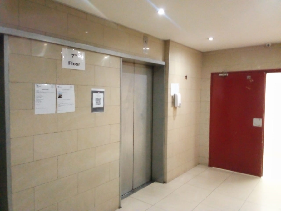 2 Bedroom Property for Sale in Braamfontein Gauteng