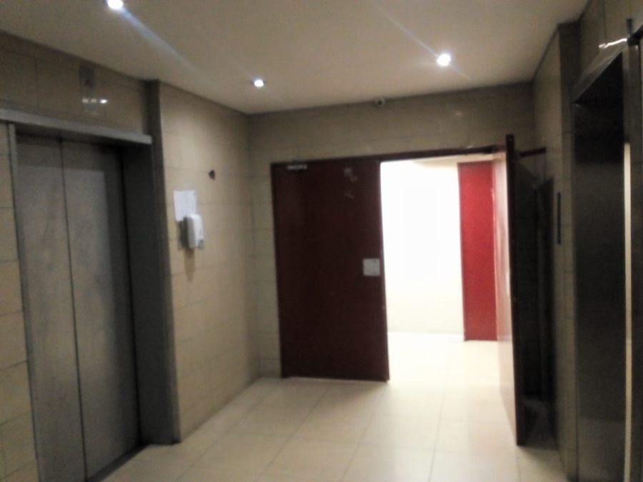 2 Bedroom Property for Sale in Braamfontein Gauteng