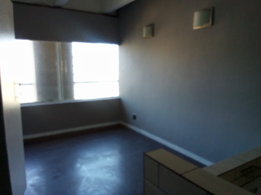 2 Bedroom Property for Sale in Braamfontein Gauteng