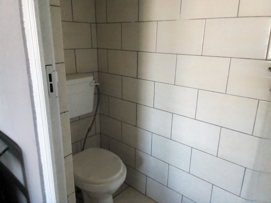 2 Bedroom Property for Sale in Braamfontein Gauteng