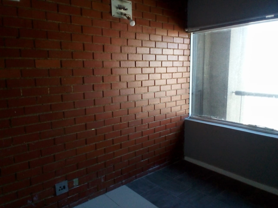 2 Bedroom Property for Sale in Braamfontein Gauteng