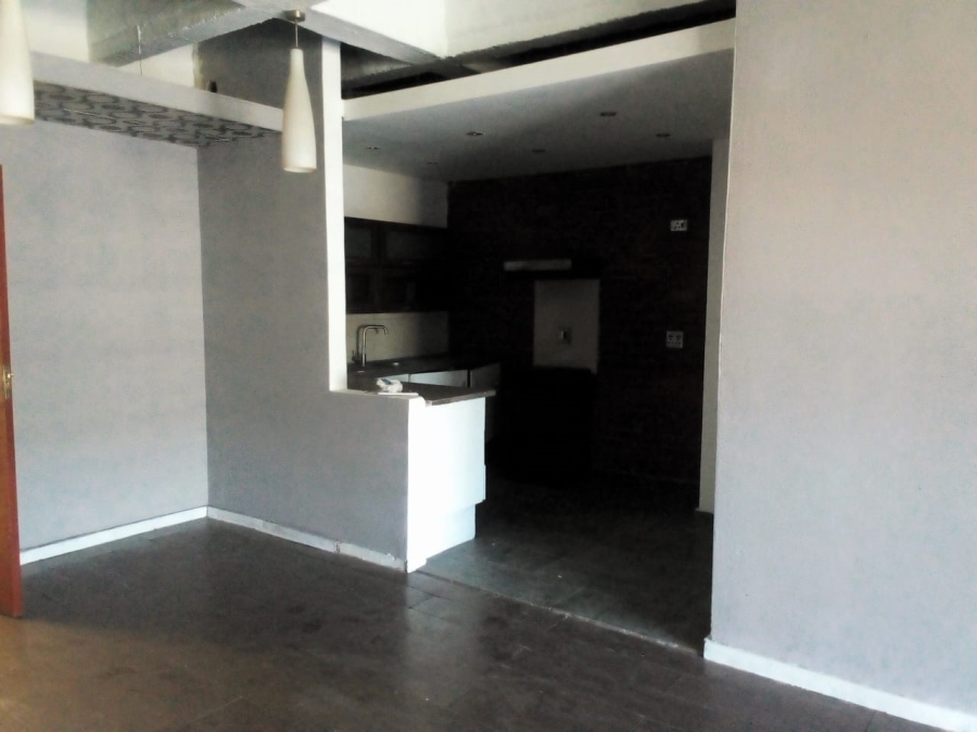 2 Bedroom Property for Sale in Braamfontein Gauteng