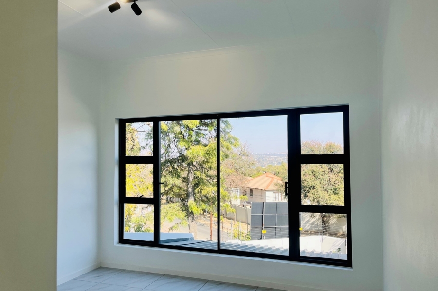 To Let 3 Bedroom Property for Rent in Fourways Gauteng