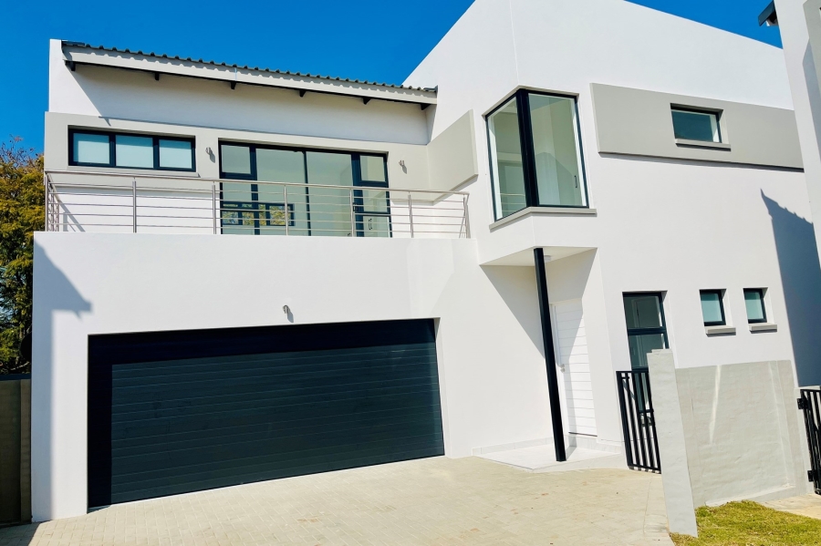 To Let 3 Bedroom Property for Rent in Fourways Gauteng
