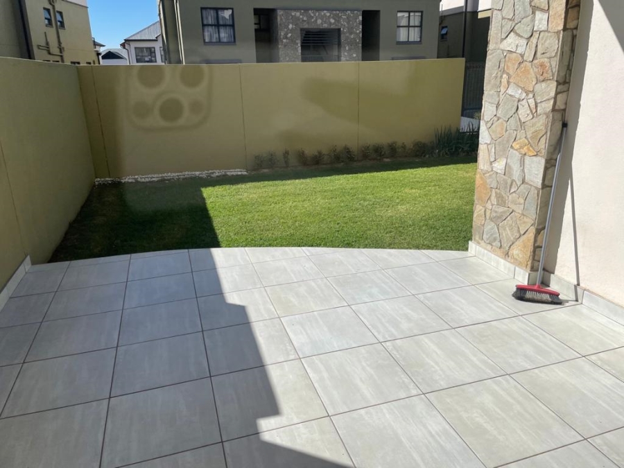 To Let 3 Bedroom Property for Rent in Waterfall Gauteng