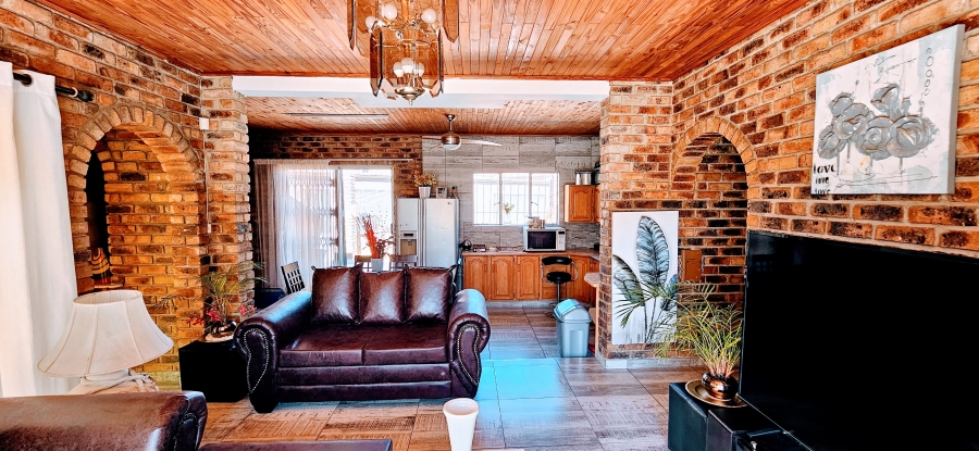3 Bedroom Property for Sale in Risiville Gauteng