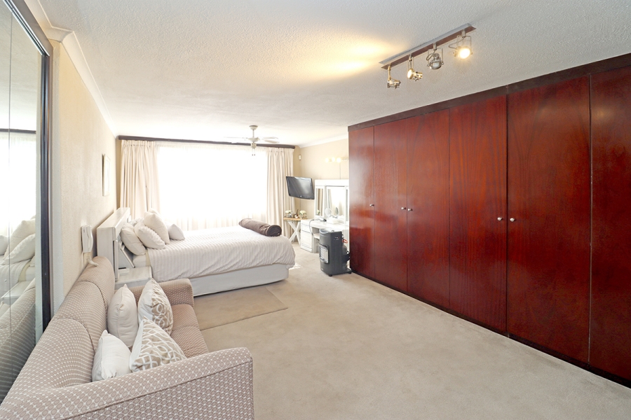 4 Bedroom Property for Sale in Sunningdale Gauteng