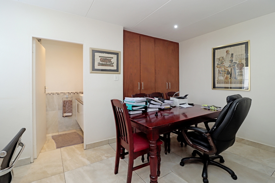 4 Bedroom Property for Sale in Sunningdale Gauteng