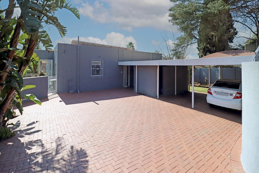 4 Bedroom Property for Sale in Sunningdale Gauteng