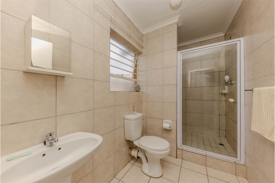 3 Bedroom Property for Sale in Wilgeheuwel Gauteng