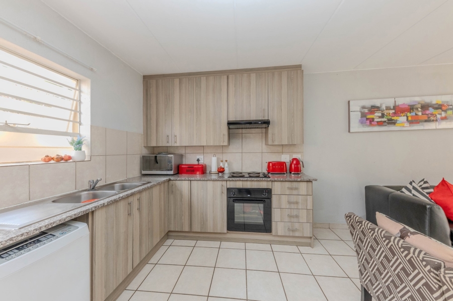3 Bedroom Property for Sale in Wilgeheuwel Gauteng