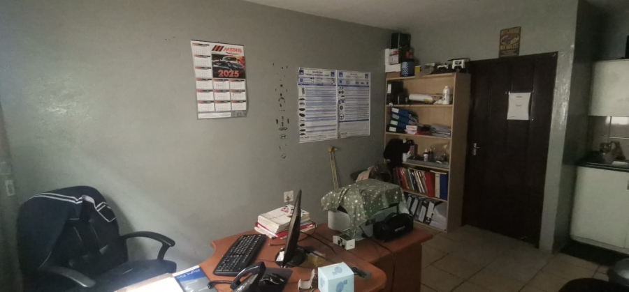 To Let commercial Property for Rent in Witpoort Estates Ah Gauteng