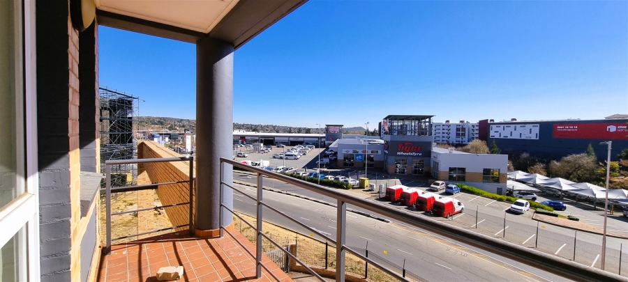 To Let commercial Property for Rent in Sunninghill Gauteng