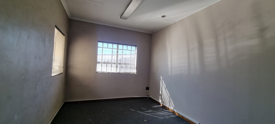 Commercial Property for Sale in Spartan Gauteng