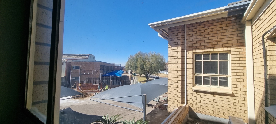 Commercial Property for Sale in Spartan Gauteng