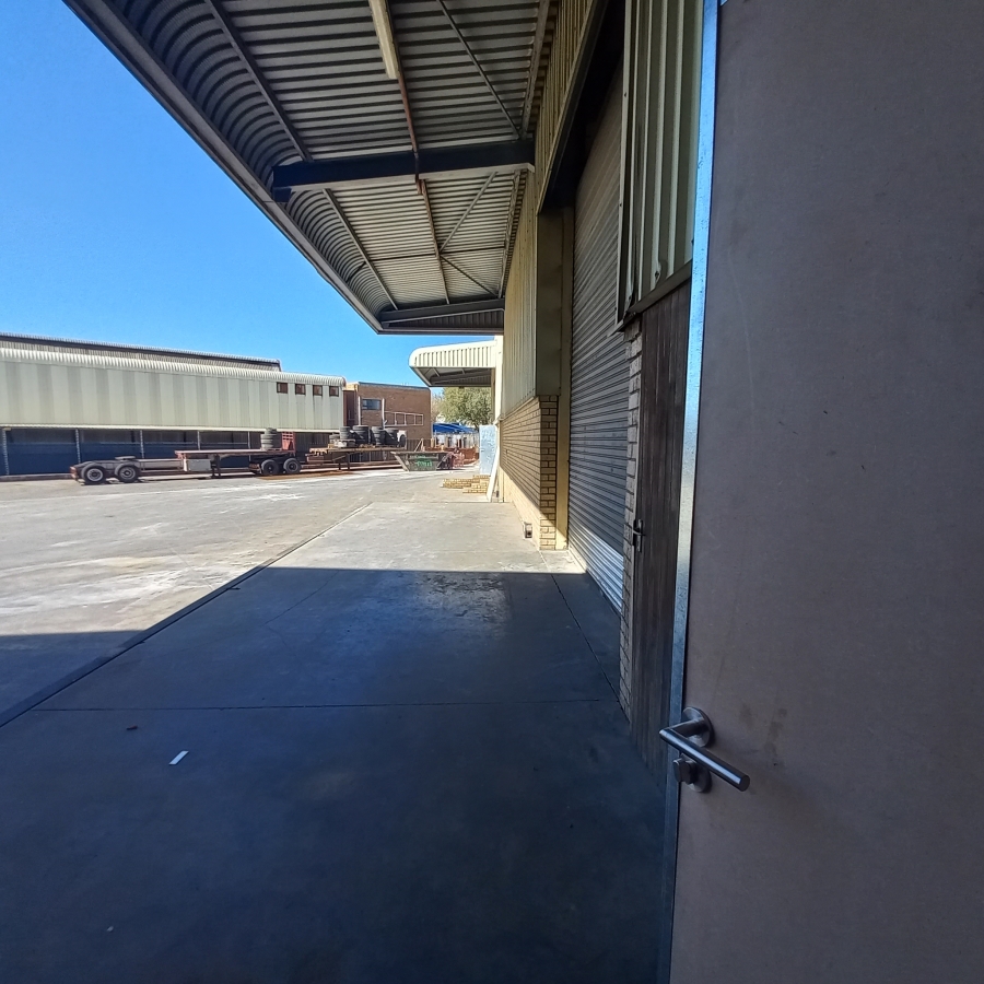 To Let commercial Property for Rent in Spartan Gauteng