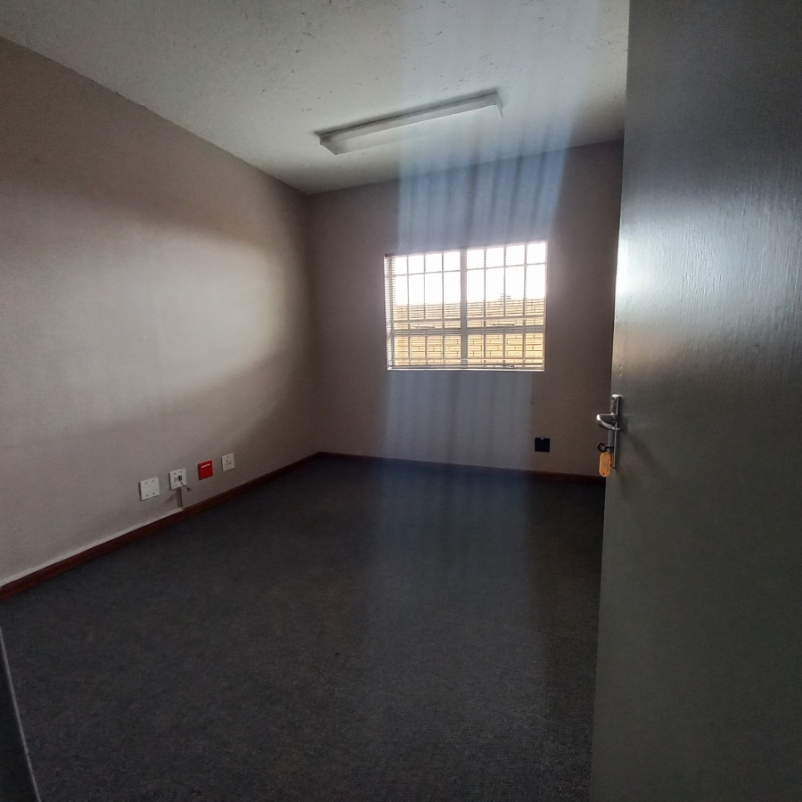 To Let commercial Property for Rent in Spartan Gauteng