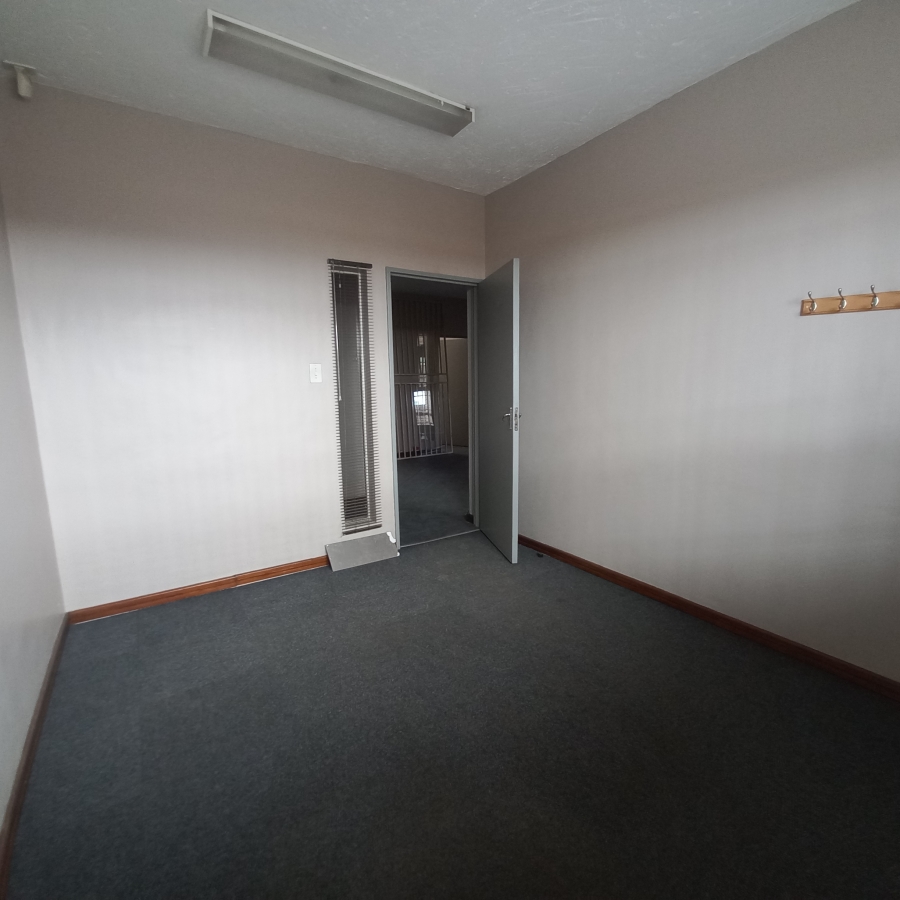 To Let commercial Property for Rent in Spartan Gauteng
