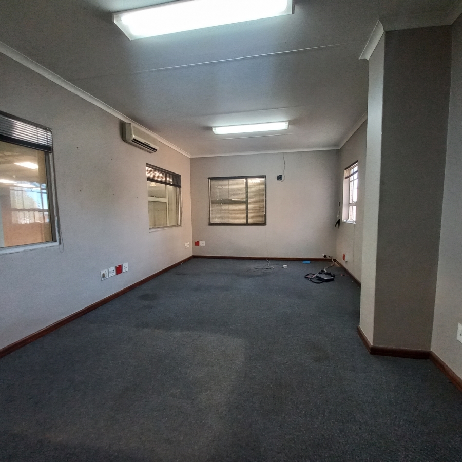 To Let commercial Property for Rent in Spartan Gauteng