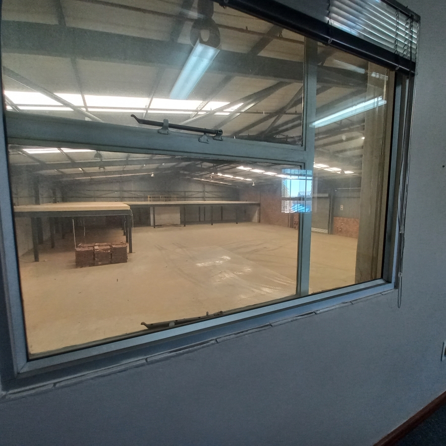 To Let commercial Property for Rent in Spartan Gauteng