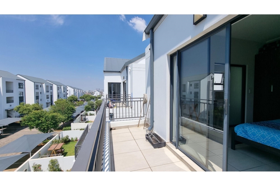 2 Bedroom Property for Sale in Greenstone Ridge Gauteng