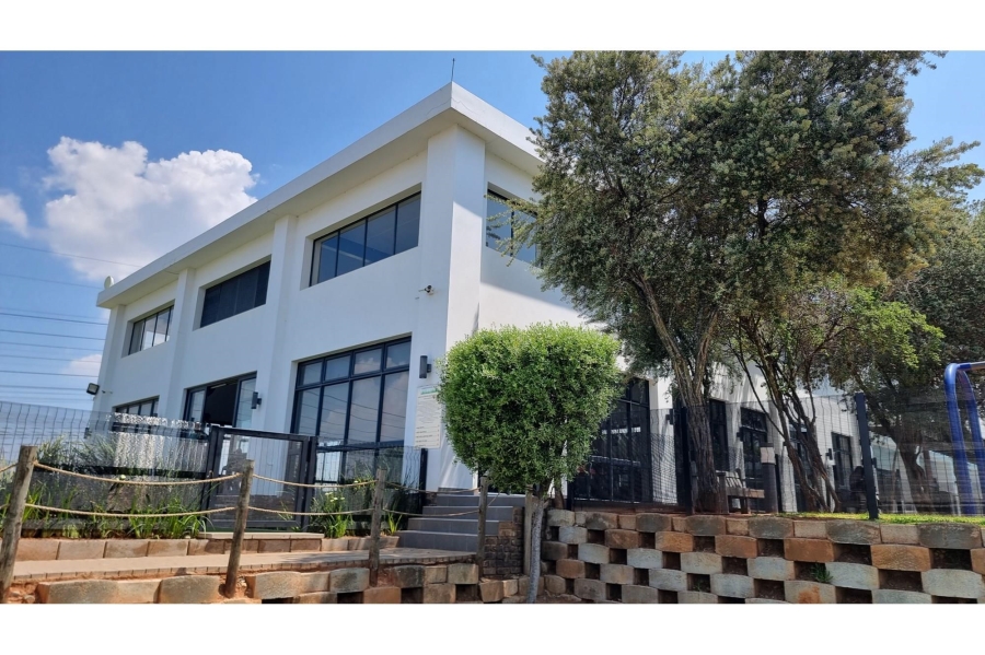 2 Bedroom Property for Sale in Greenstone Ridge Gauteng