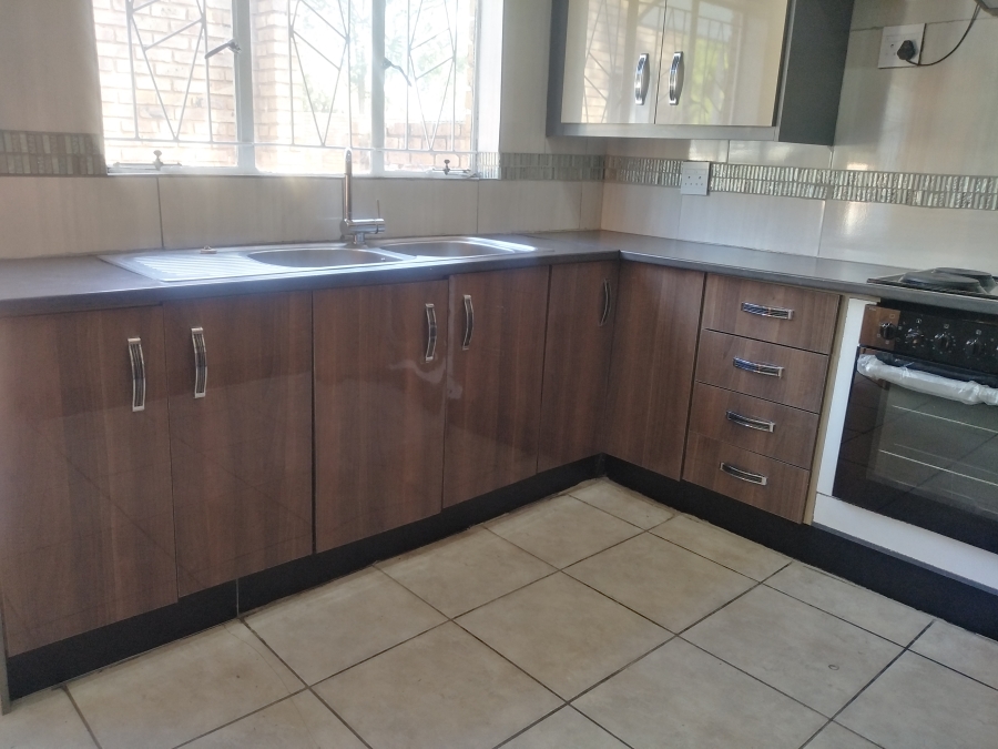 3 Bedroom Property for Sale in The Orchards Gauteng